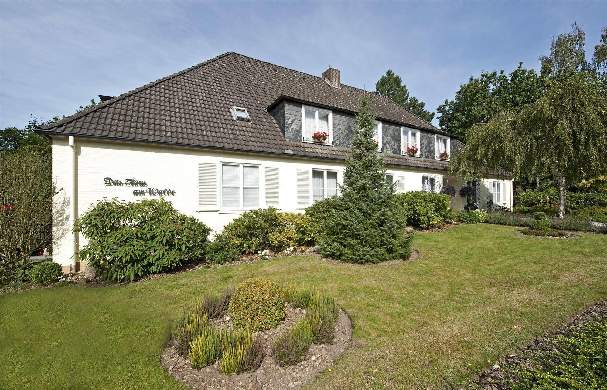 Boutiquehotel Das Haus Am Walde Bad Bevensen Esterno foto